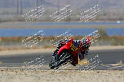 media/Apr-10-2022-SoCal Trackdays (Sun) [[f104b12566]]/Turn 14 (10am)/